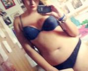 Sensual and wet 20-year-old Italian girl ... available